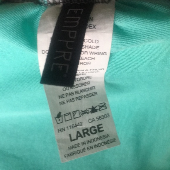 Empyre Multicolored Chevron Flow Bikini Top (Lg) - Picture 3 of 5